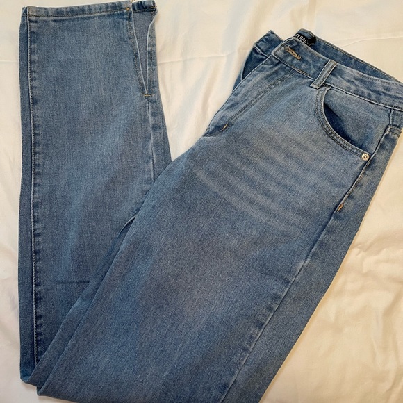 Nasty Gal Split Hem Jeans - Picture 1 of 4
